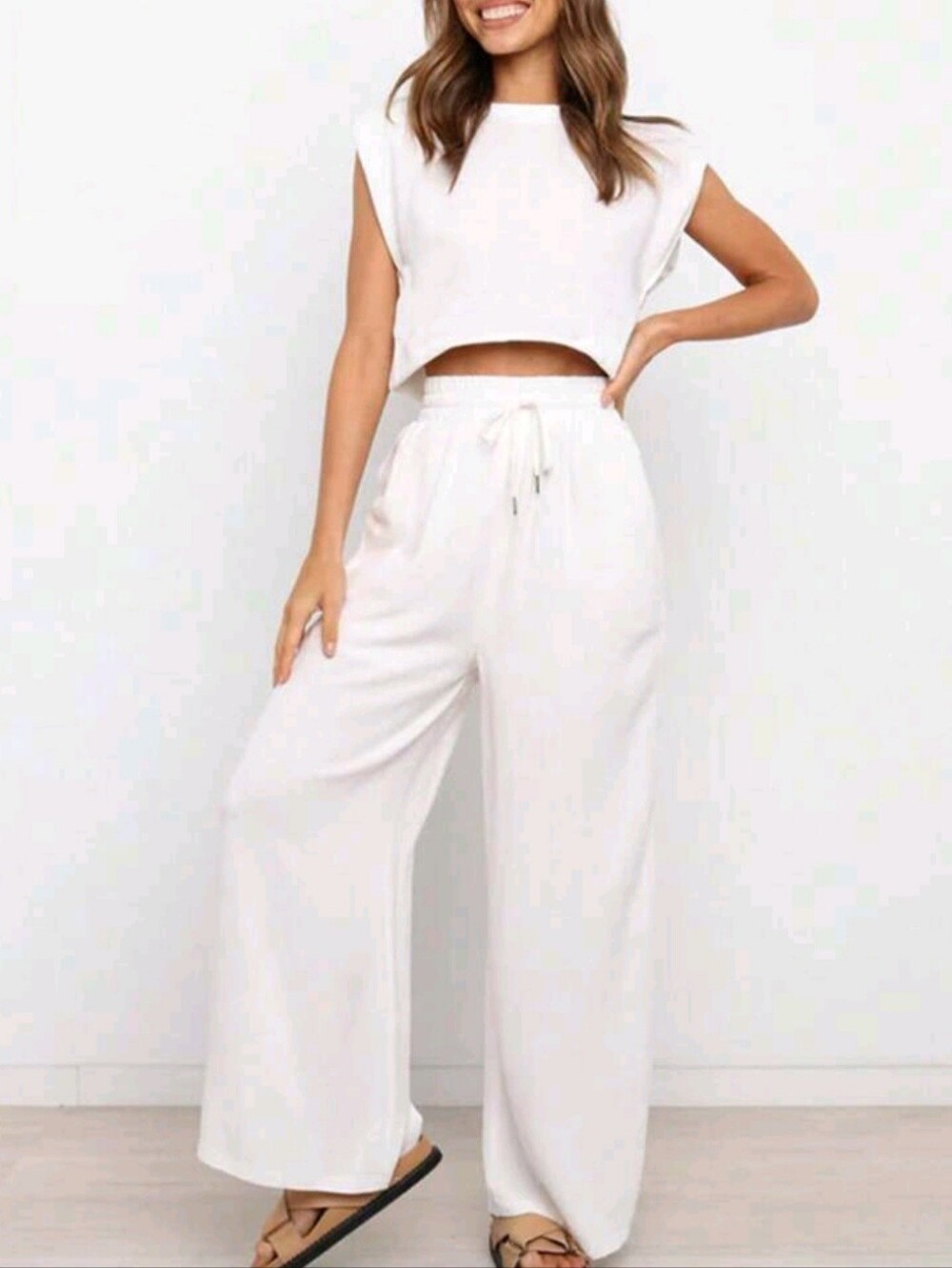 White 2 Piece Crop Top Pants Set Size Medium - Picture 2 of 8